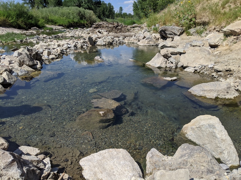 Renova Hot Springs